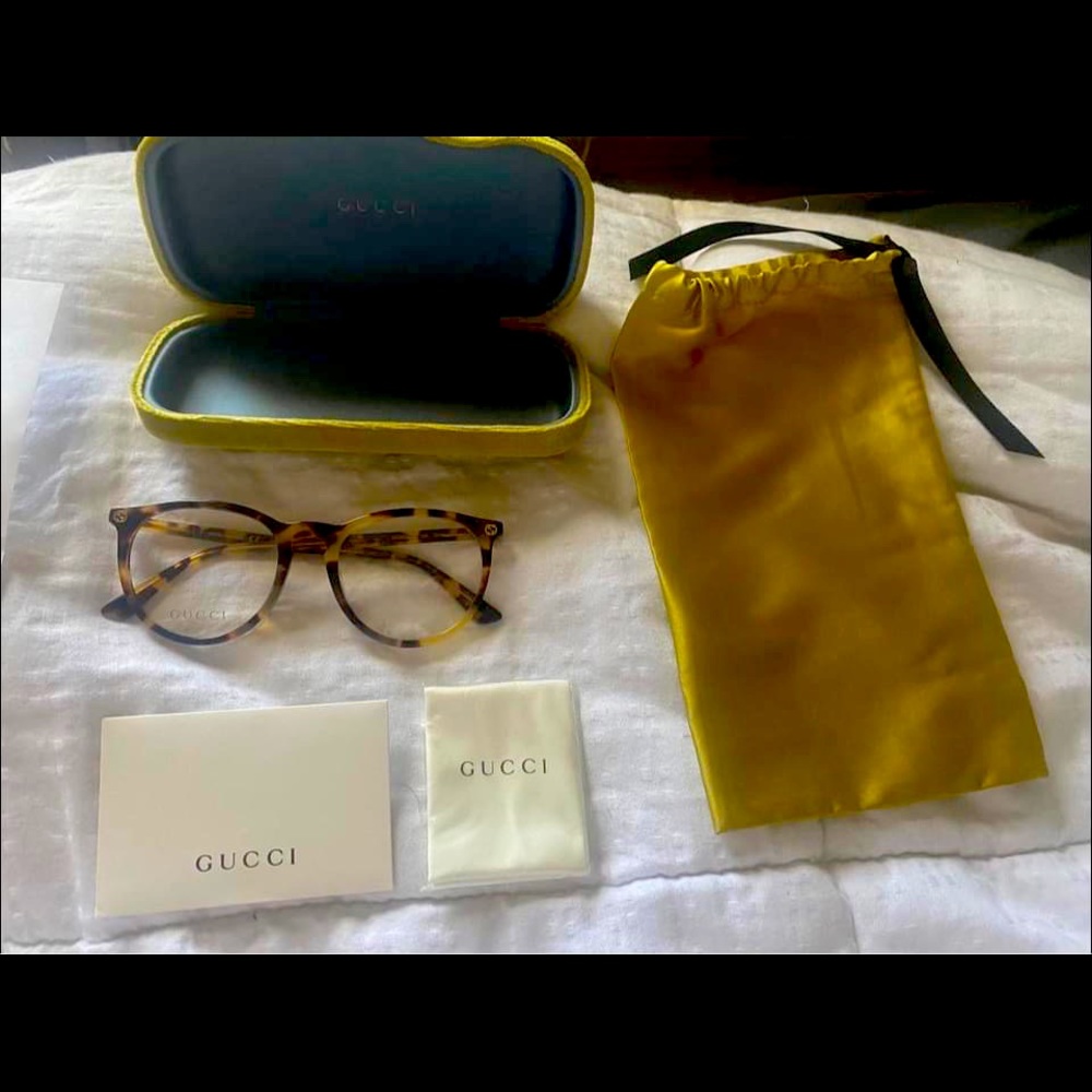 Gucci glasses